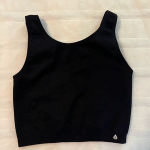 Sports crop top